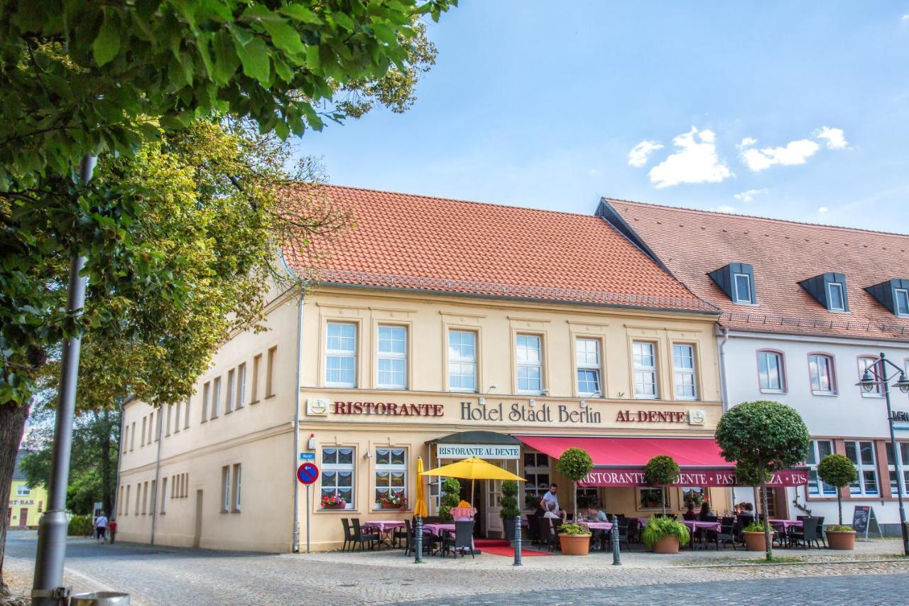 Hotel Stadt Berlin Jessen Exterior foto